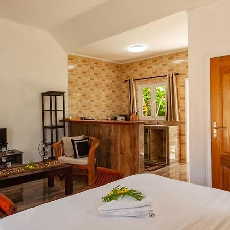 kaiselfcatering Hotel La Digue Bagian luar foto